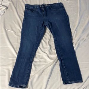 Women’s Levi’s high waisted skinny jeans